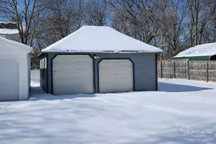 529 7th St NW, Willmar, MN 56201 - Photo 5