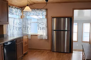 529 7th St NW, Willmar, MN 56201 - Photo 7