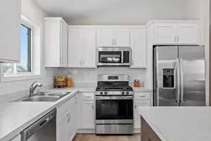 419 66th St SW, Waverly, MN 55390 - Photo 7