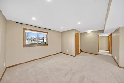 5315 Castleview Drive NW, Rochester, MN 55901 - Photo 25