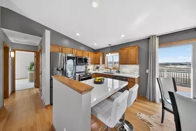 5315 Castleview Drive NW, Rochester, MN 55901 - Photo 15