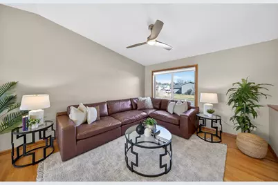 5315 Castleview Drive NW, Rochester, MN 55901 - Photo 5