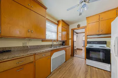 718 6th Street N, Saint James, MN 56081 - Photo 11