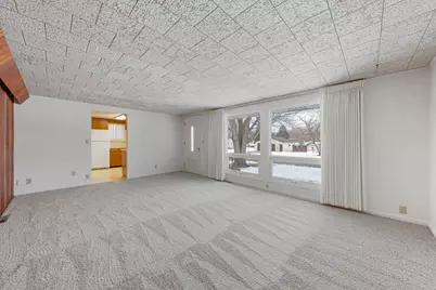 730 9th Street NW, Faribault, MN 55021 - Photo 5