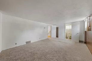 730 9th St NW, Faribault, MN 55021 - Photo 17