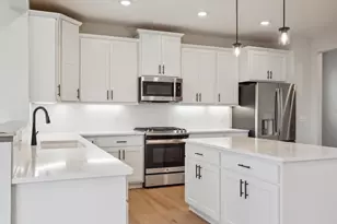 14426 Kingsview Ln N, Dayton, MN 55327 - Photo 9