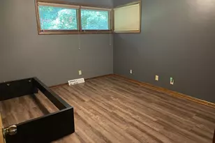 2216 Orwell Ct N, Stillwater, MN 55082 - Photo 9