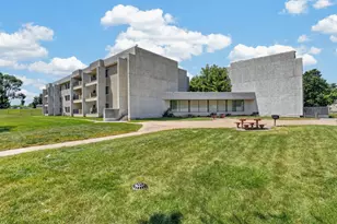 4130 Rahn Rd, Eagan, MN 55122 - Photo 27