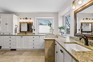 291 Trappers Pass, Chanhassen, MN 55317 - Photo 45