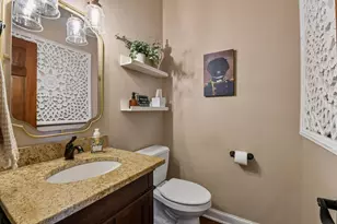 291 Trappers Pass, Chanhassen, MN 55317 - Photo 37