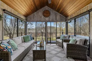 291 Trappers Pass, Chanhassen, MN 55317 - Photo 33