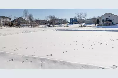 2484 Briar Oakes Boulevard, Monticello, MN 55362 - Photo 5