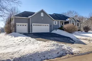 2484 Briar Oakes Blvd, Monticello, MN 55362 - Photo 1