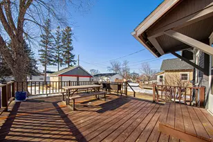 836 7th Ave SW, Faribault, MN 55021 - Photo 9