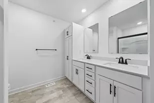 10539 Harbor Ln N, Maple Grove, MN 55369 - Photo 19