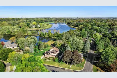 901 Cheri Lane, Mendota Heights, MN 55120 - Photo 3