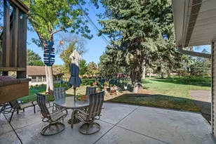 901 Cheri Ln, Mendota Heights, MN 55120 - Photo 41