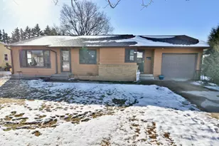 718 Stearns Ave, Paynesville, MN 56362 - Photo 33