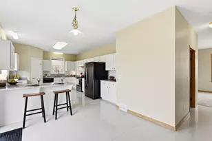 2888 Eagle Valley Dr, Woodbury, MN 55129 - Photo 17