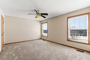 2888 Eagle Valley Dr, Woodbury, MN 55129 - Photo 25