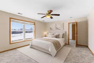 2888 Eagle Valley Dr, Woodbury, MN 55129 - Photo 41