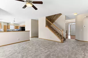 2888 Eagle Valley Dr, Woodbury, MN 55129 - Photo 13