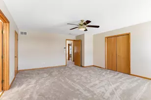 2888 Eagle Valley Dr, Woodbury, MN 55129 - Photo 27