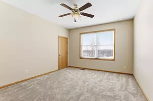 2888 Eagle Valley Dr, Woodbury, MN 55129 - Photo 53