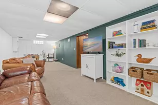 4557 Queen Ave N, Minneapolis, MN 55412 - Photo 25