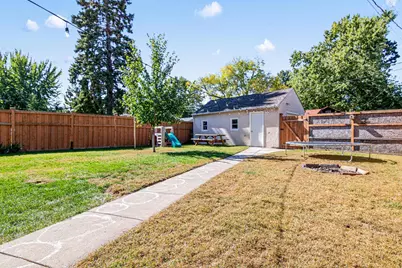 4557 Queen Avenue N, Minneapolis, MN 55412 - Photo 5