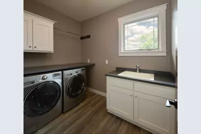 3812 Thomas Avenue S, Minneapolis, MN 55410 - Photo 33