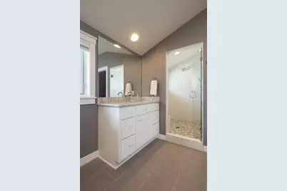 3812 Thomas Avenue S, Minneapolis, MN 55410 - Photo 25