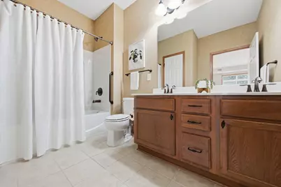 1256 County Road D E #104, Maplewood, MN 55109 - Photo 27