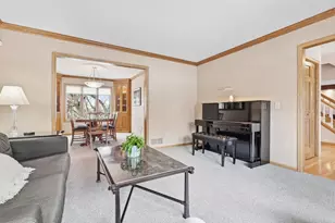 15142 Cherry Ln, Burnsville, MN 55306 - Photo 19