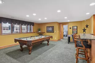 305 Pondview Ln, Chaska, MN 55318 - Photo 39