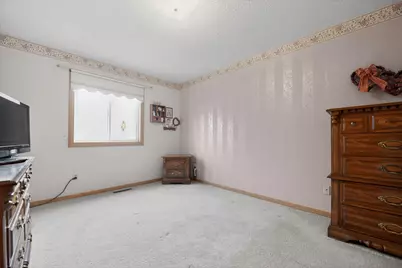 7040 49th Street N, Oakdale, MN 55128 - Photo 19