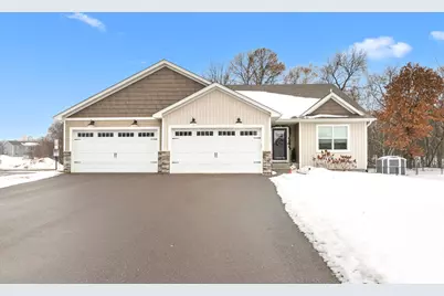 1045 Bellaire Boulevard NW, Isanti, MN 55040 - Photo 3