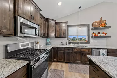 1045 Bellaire Boulevard NW, Isanti, MN 55040 - Photo 13