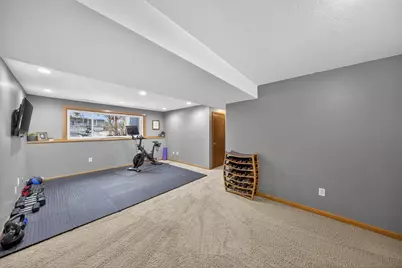 3770 Manorwoods Drive NW, Rochester, MN 55901 - Photo 27