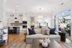 935 Lake St E, Wayzata, MN 55391 - Photo 7