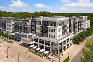 935 Lake St E, Wayzata, MN 55391 - Photo 21