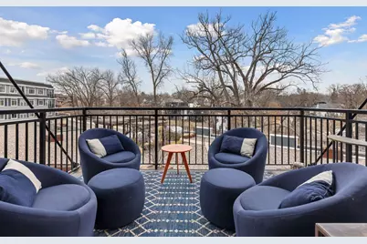 935 Lake Street E #309, Wayzata, MN 55391 - Photo 9