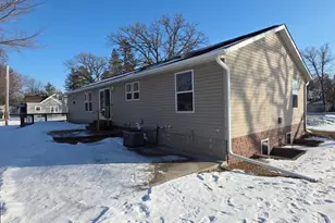 212 1st Street S, Royalton, MN 56373 - Photo 3