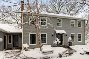 14811 Minnehaha Pl, Wayzata, MN 55391 - Photo 7