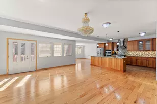 438 Wildwood Rd, Mahtomedi, MN 55115 - Photo 3