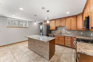 438 Wildwood Rd, Mahtomedi, MN 55115 - Photo 37