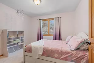 7215 Sunshine Dr, Eden Prairie, MN 55346 - Photo 43