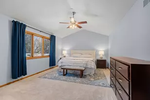 7215 Sunshine Dr, Eden Prairie, MN 55346 - Photo 33