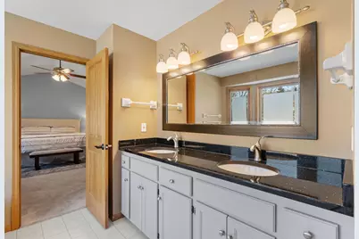 7215 Sunshine Drive, Eden Prairie, MN 55346 - Photo 39