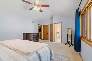 7215 Sunshine Dr, Eden Prairie, MN 55346 - Photo 35